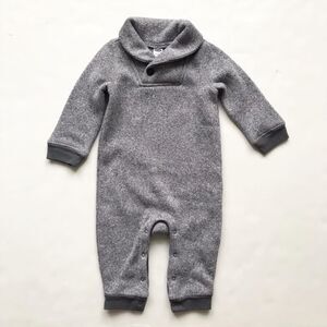 Old navy heather gray Shaw neck  jumpsuit EUC  6-12 months